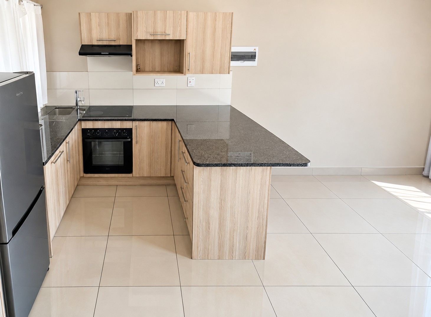 Apartment for sale in Broadacres, Sandton, 53 m²