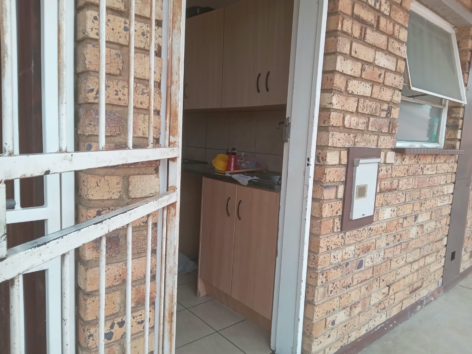 Apartment for sale in Kempton Park