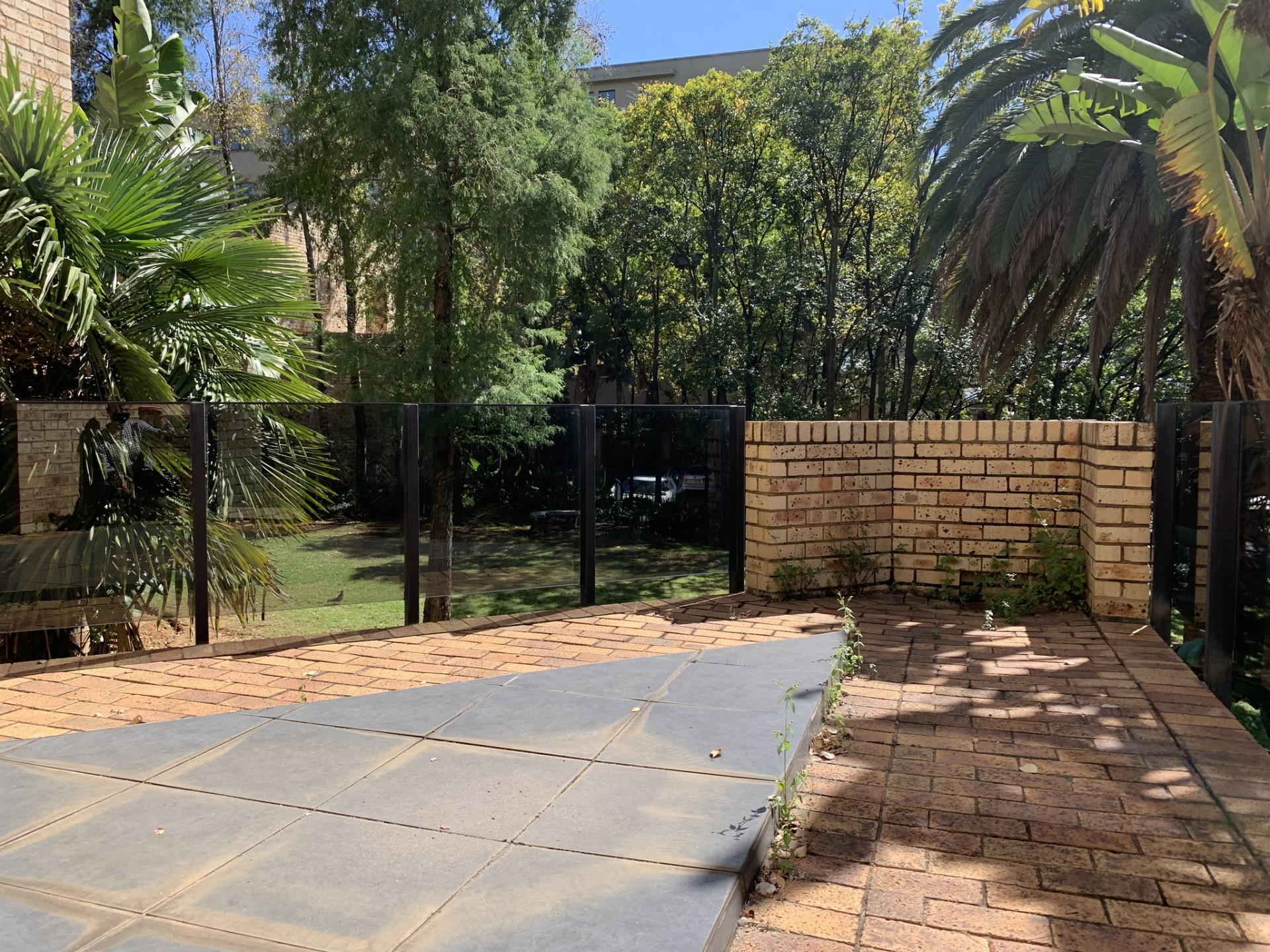 Commercial Property for rent in Sandton Central, Sandton, 677 m²
