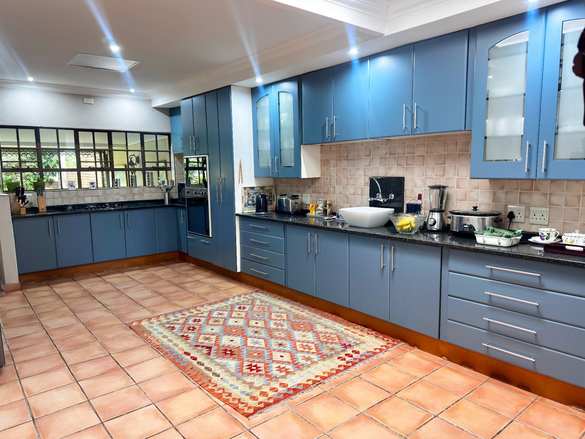 Townhouse for sale in Nieuw Muckleneuk, Pretoria, 333 m²