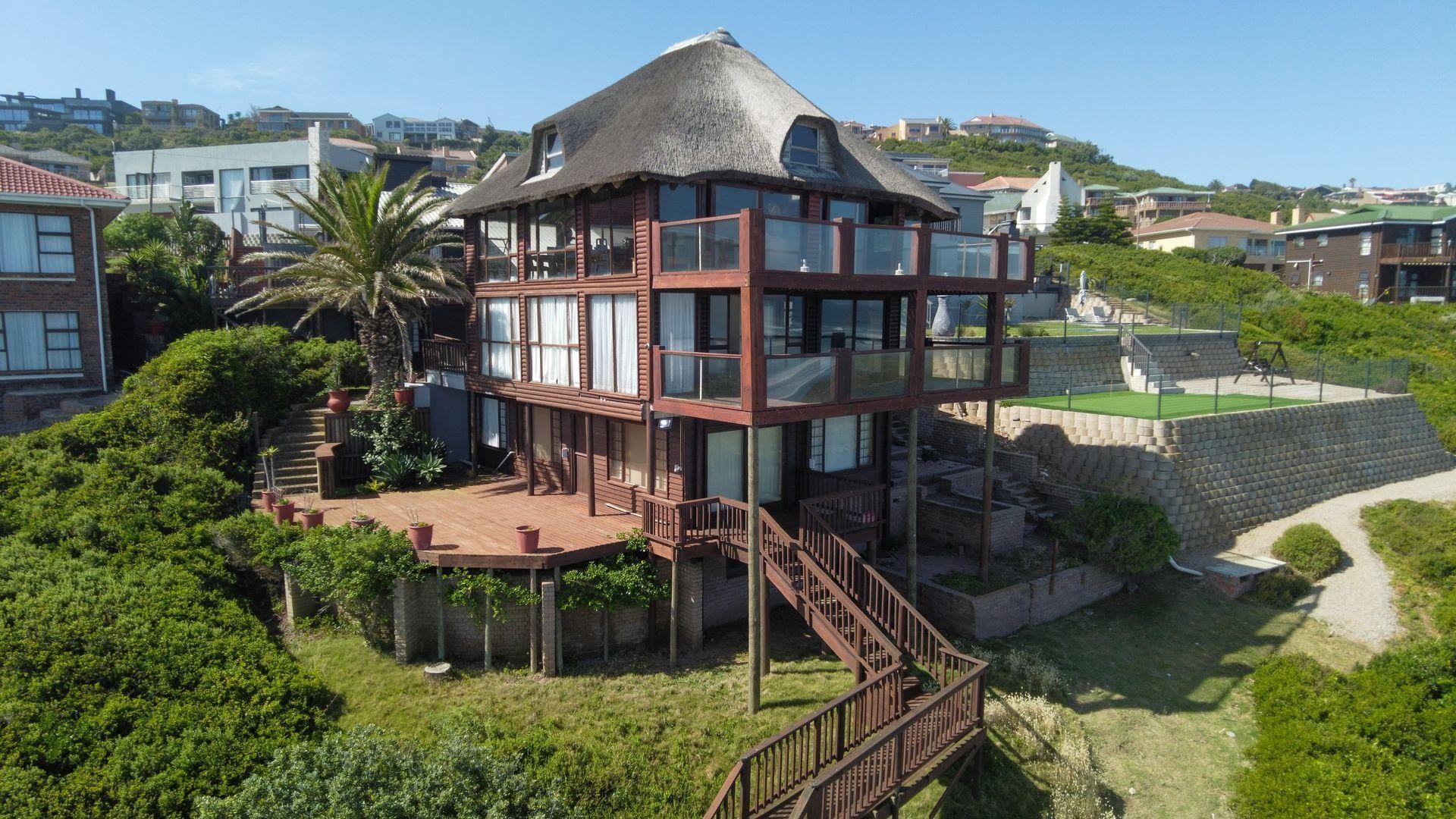 House for sale in Dana Bay, Mossel Bay, 880 m²