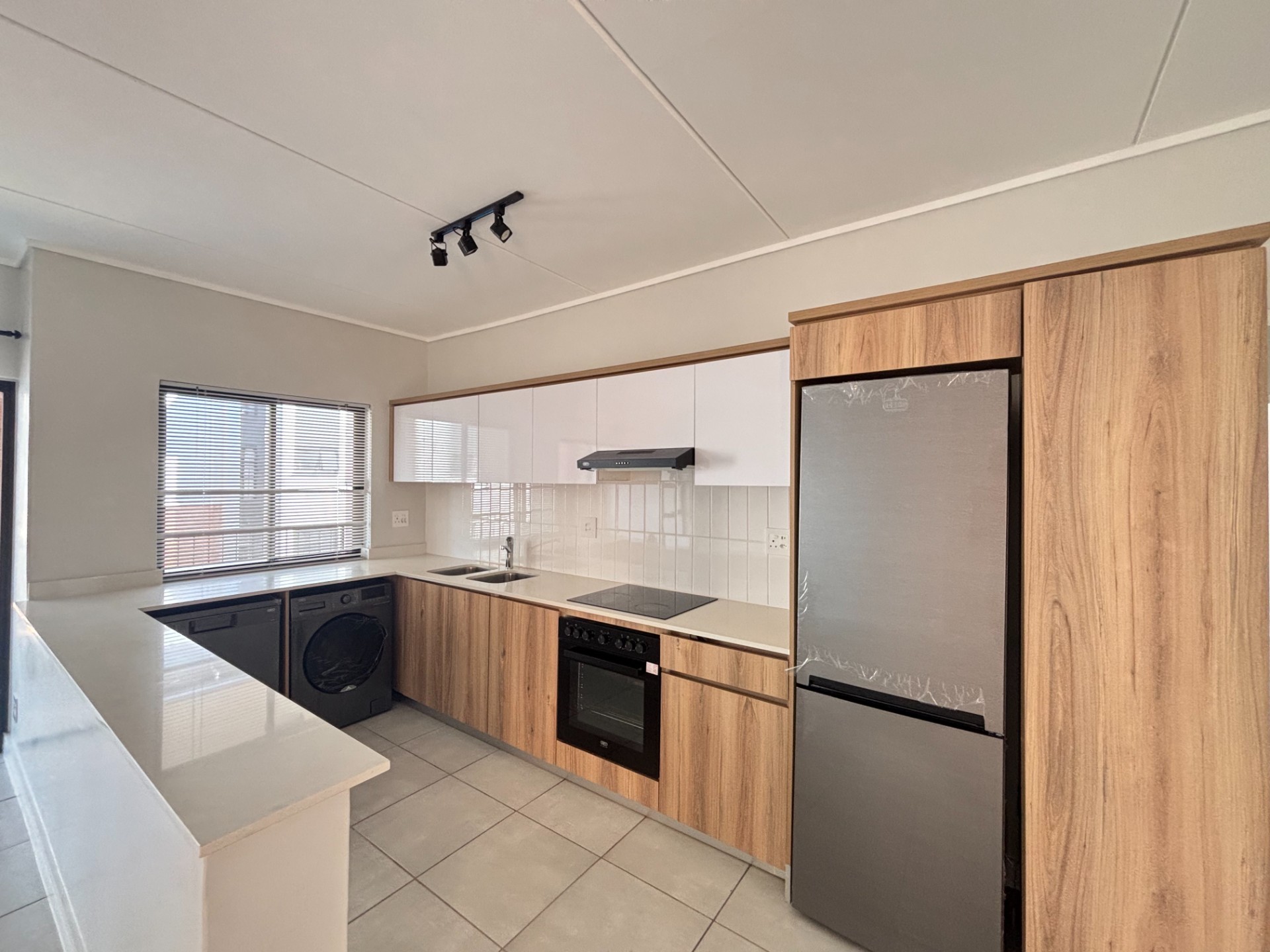 Apartment for sale in Ballito Central, Ballito, KwaZulu Natal, 101 m²
