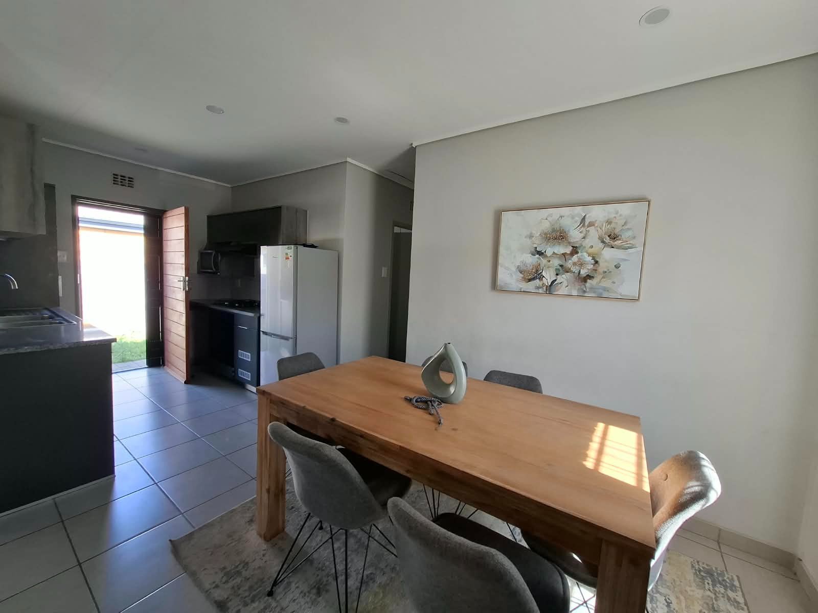 Apartment for sale in Leopard's Rest Security Estate, Albertsdal, Alberton