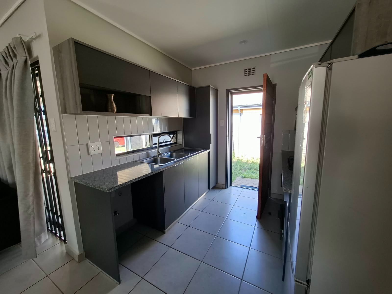Apartment for sale in Leopard's Rest Security Estate, Albertsdal, Alberton