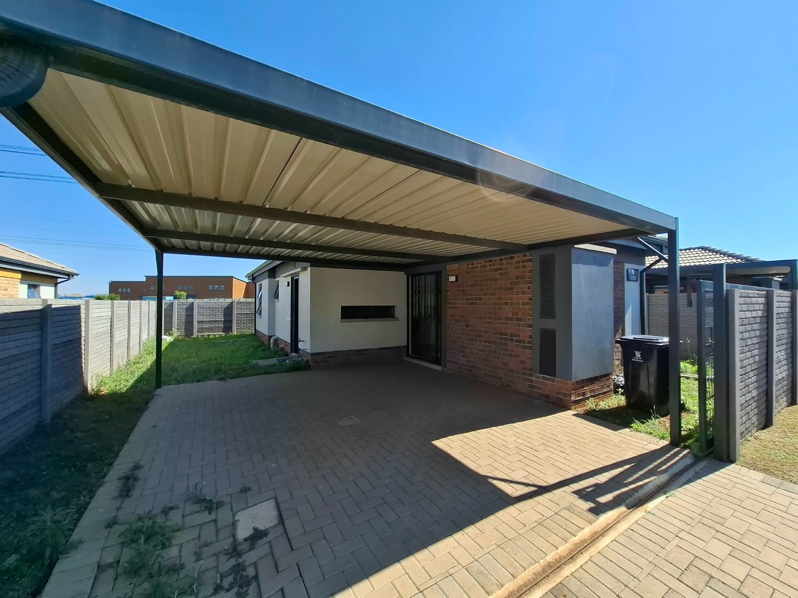 Apartment for sale in Leopard's Rest Security Estate, Albertsdal, Alberton
