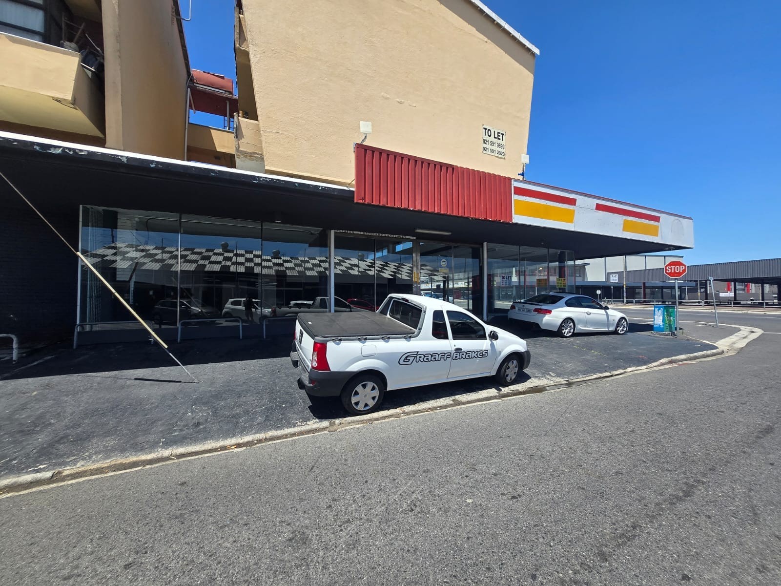 Commercial Property for rent in Goodwood Central, Goodwood