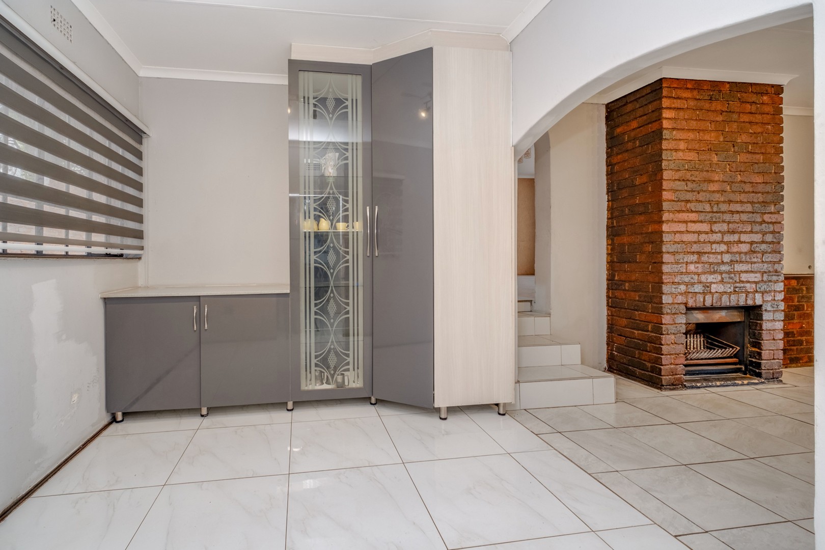House for sale in Mindalore, Krugersdorp, 330 m²