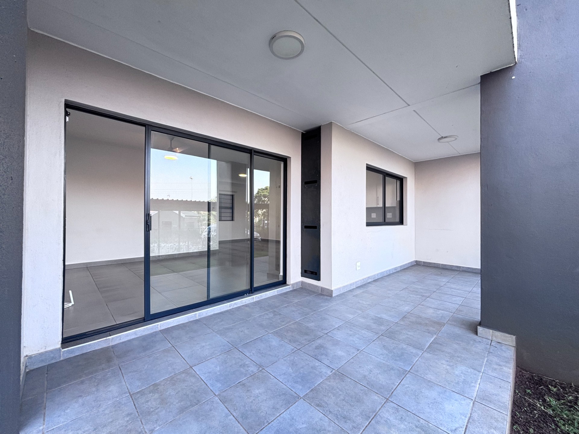 Apartment for sale in Ballito Central, Ballito, KwaZulu Natal, 107 m²