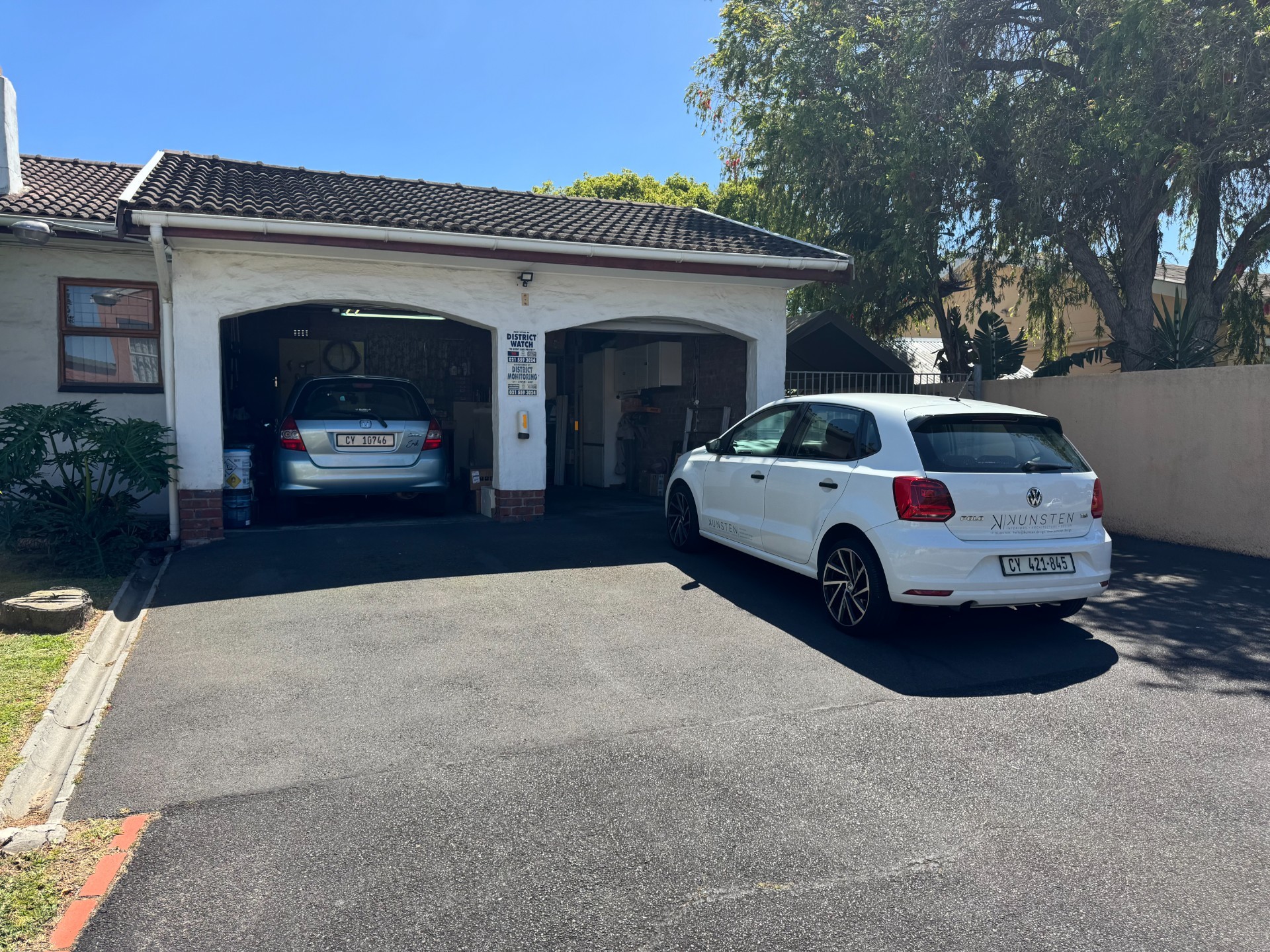 House for sale in De Duin, Parow, 998 m²