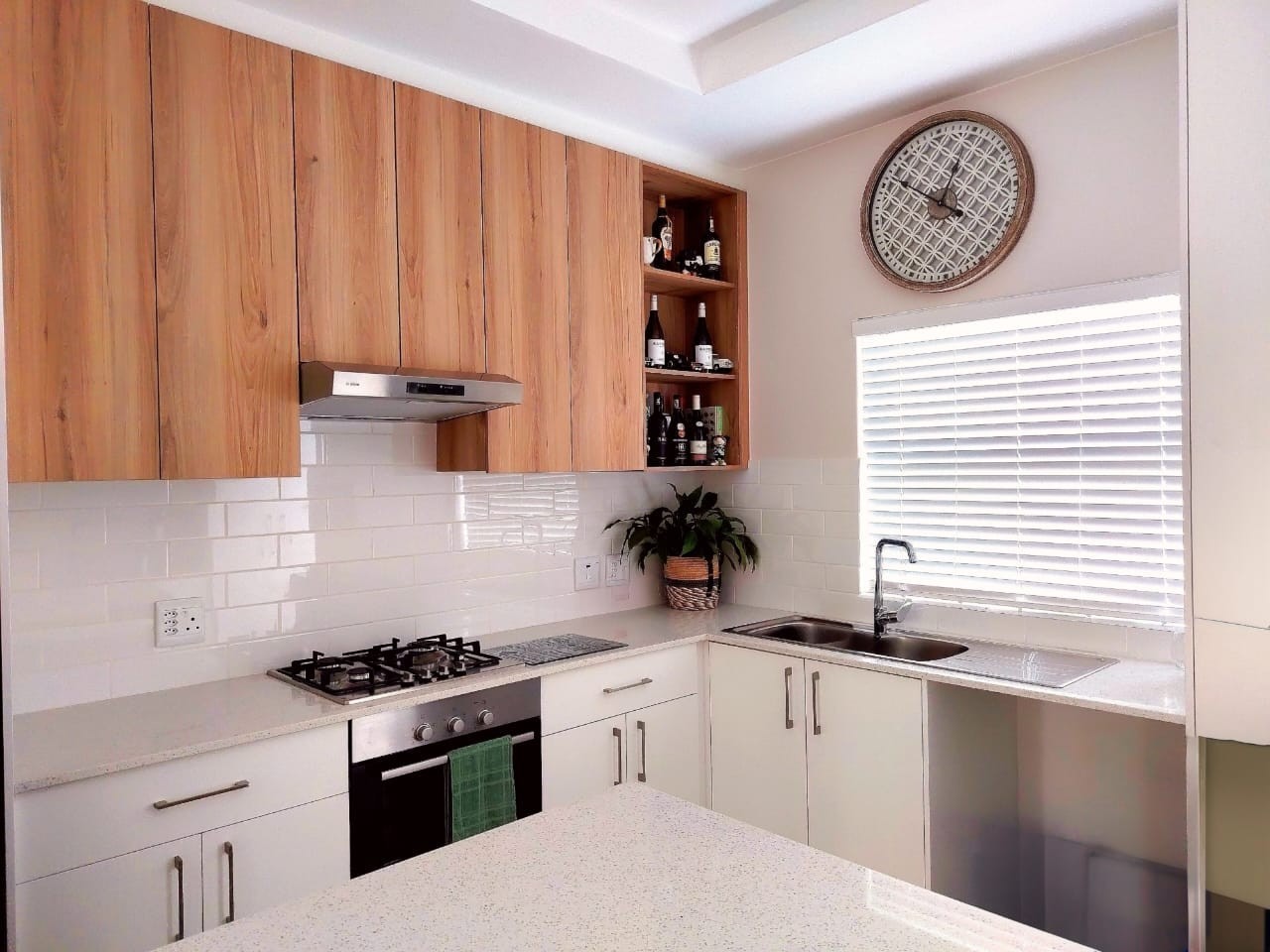 House for rent in Aan de Wijnlanden, Stellenbosch, 187 m²