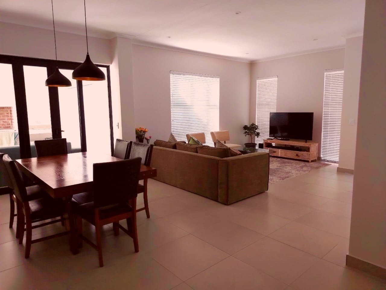 House for rent in Aan de Wijnlanden, Stellenbosch, 187 m²