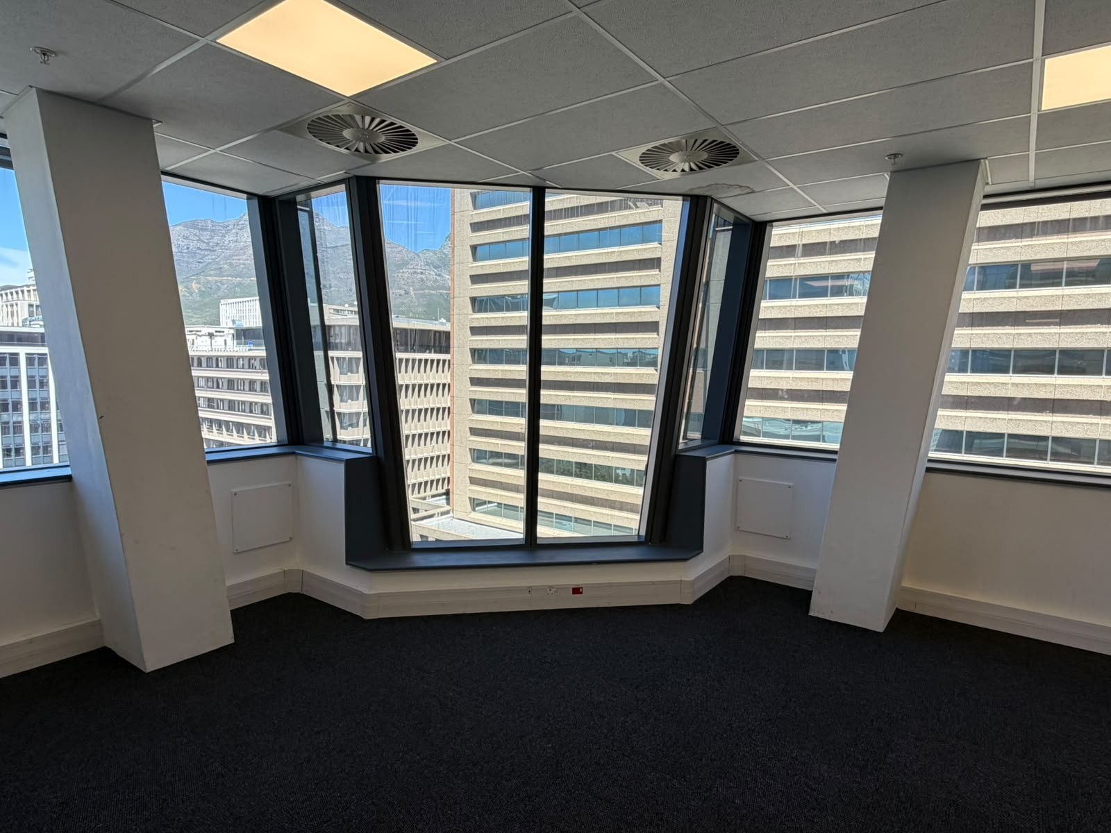 Office for rent in Cape Town City Centre, Cape Town, 35 LOWER LONG STREET, Cape Town City Centre, Cape Town, Western Cape, 265 m²