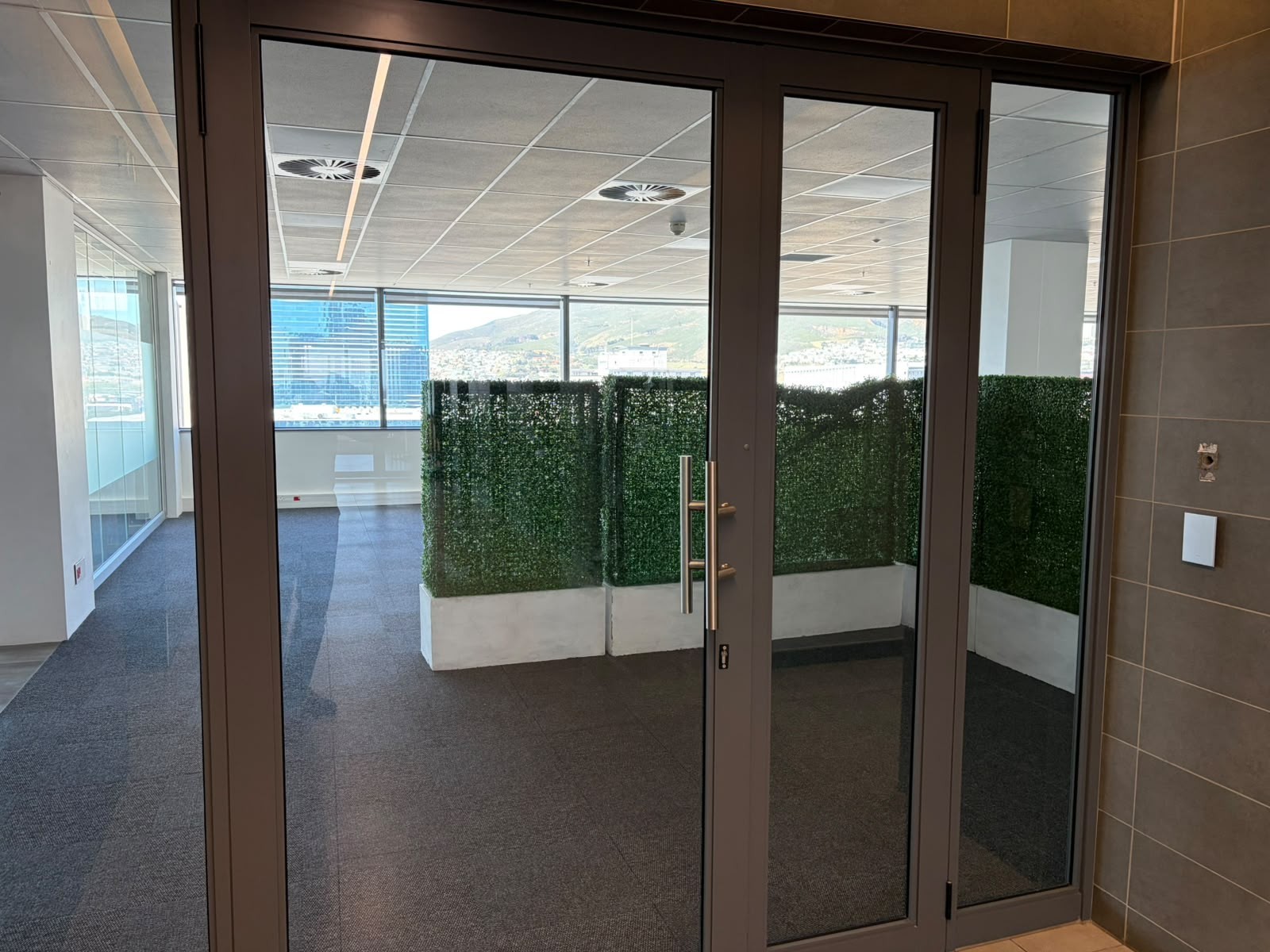 Office for rent in Cape Town City Centre, Cape Town, 35 LOWER LONG STREET, Cape Town City Centre, Cape Town, Western Cape, 625 m²