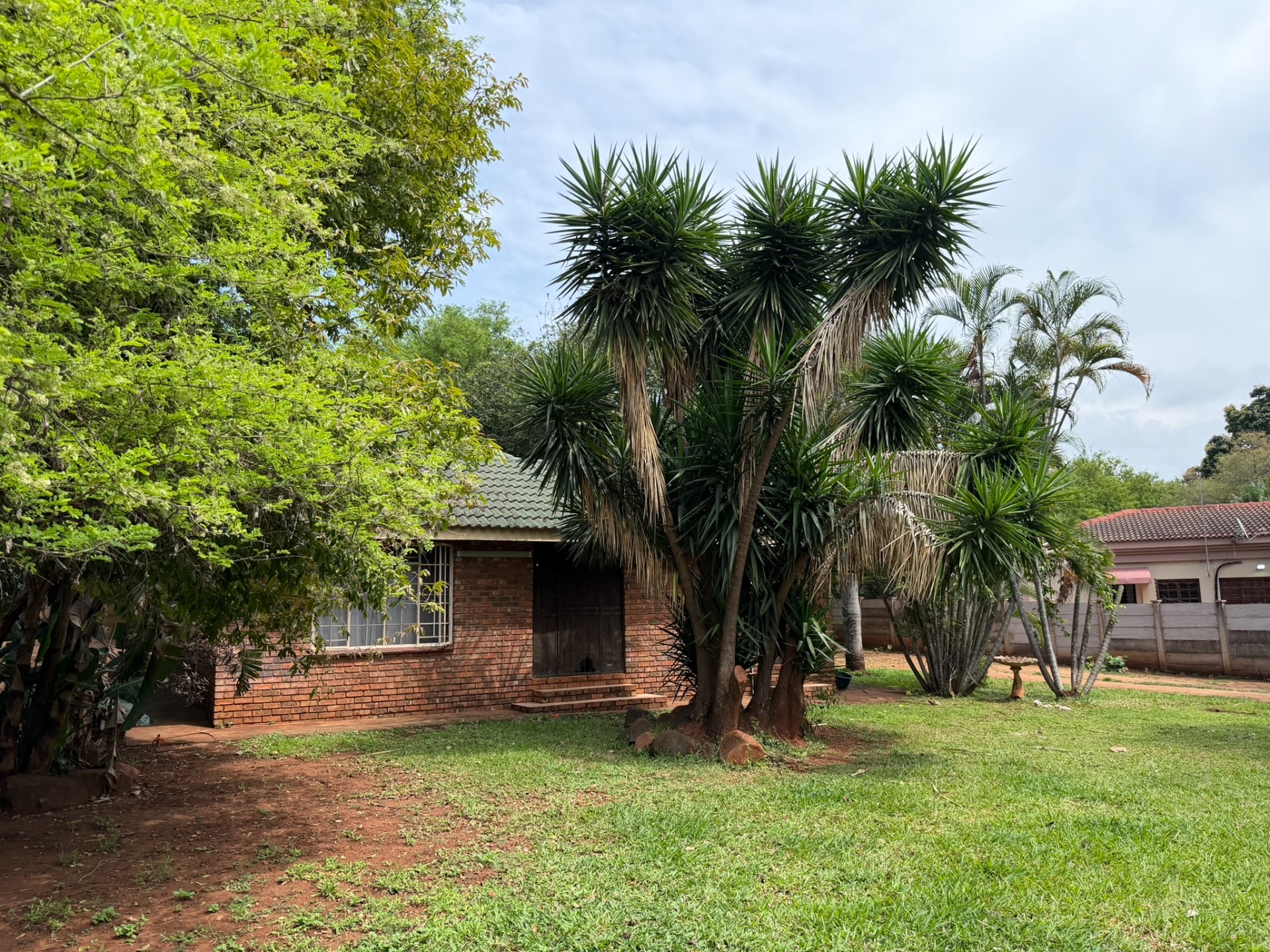 House for sale in Komatipoort, 30 Hartbees street, Komatipoort, Mpumalanga, 378 m²