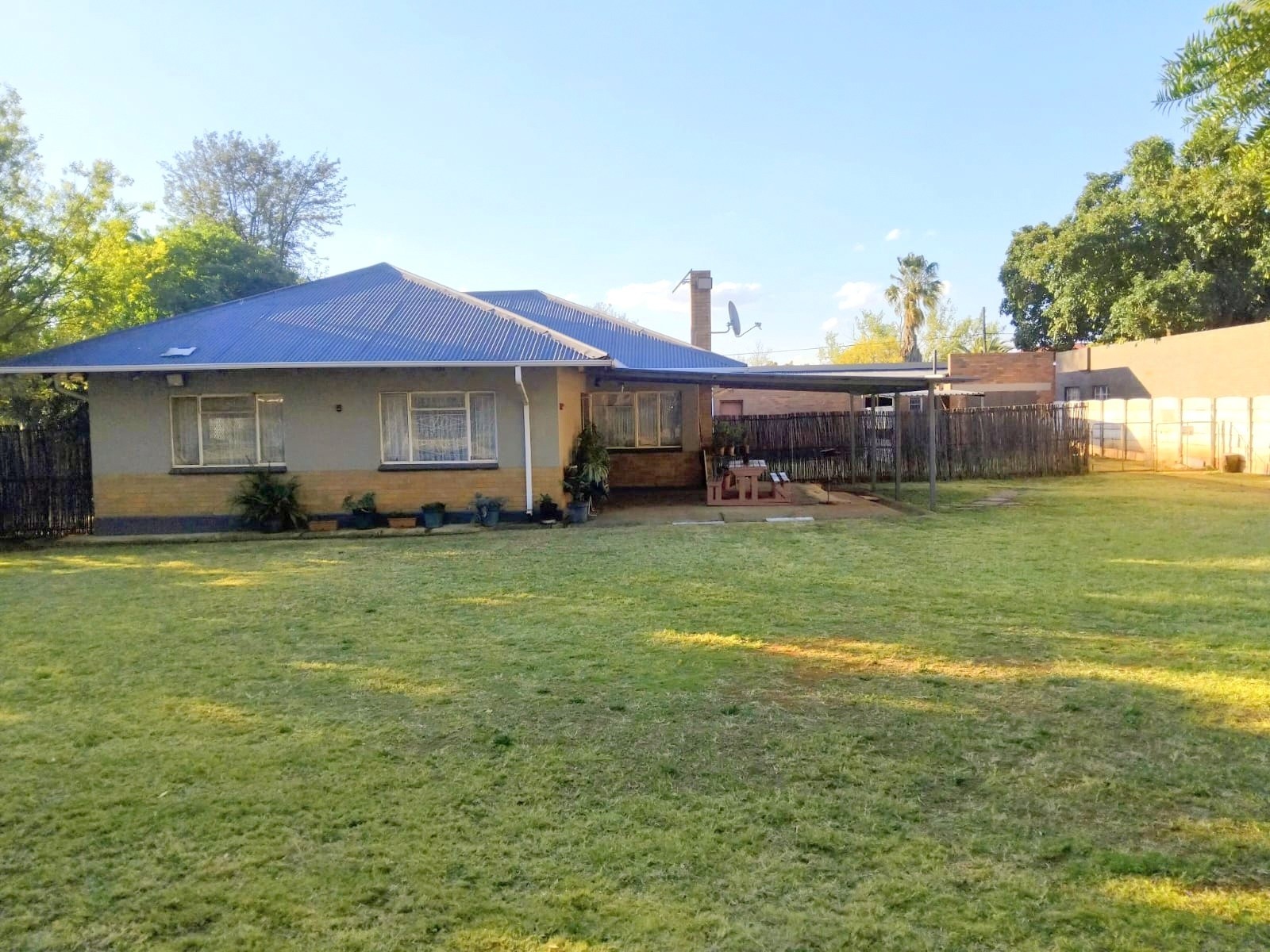 House for sale in Carletonville Central, Carletonville, 1546 m²