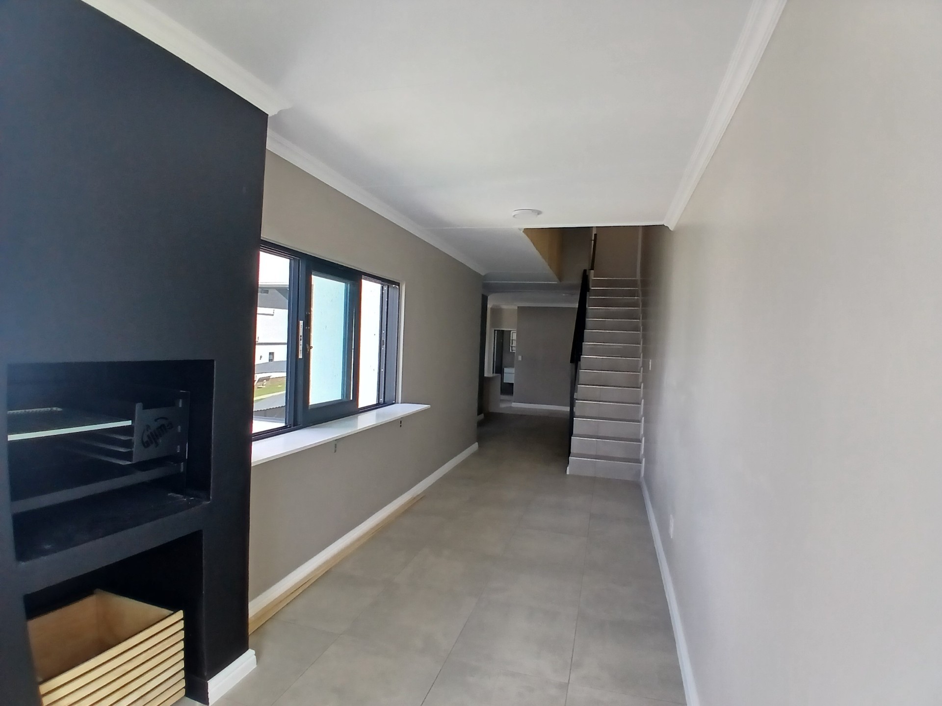 3 Bedroom Apartment For Sale in Waterfall Manor