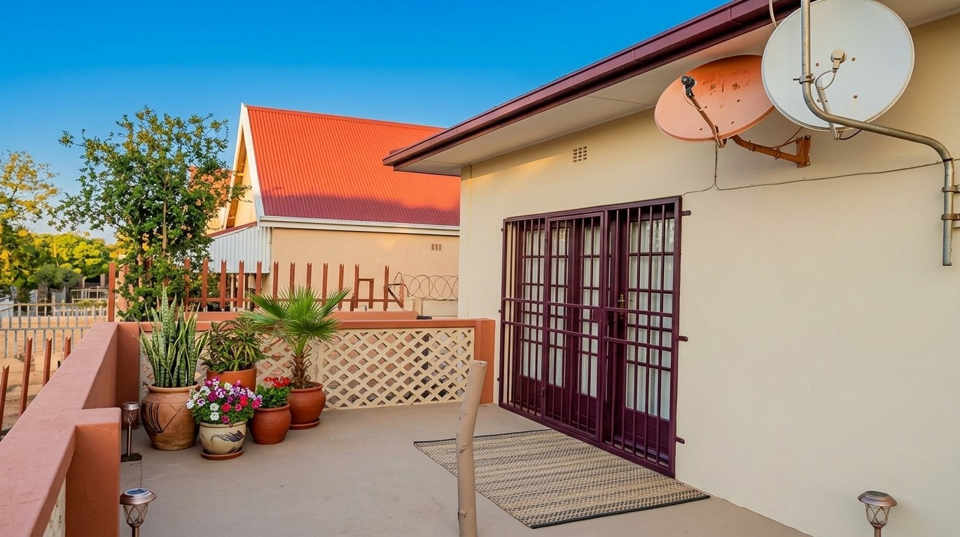 5 Bedroom 1 Bathroom Home for sale in Lorentzville at only R1 200 000...