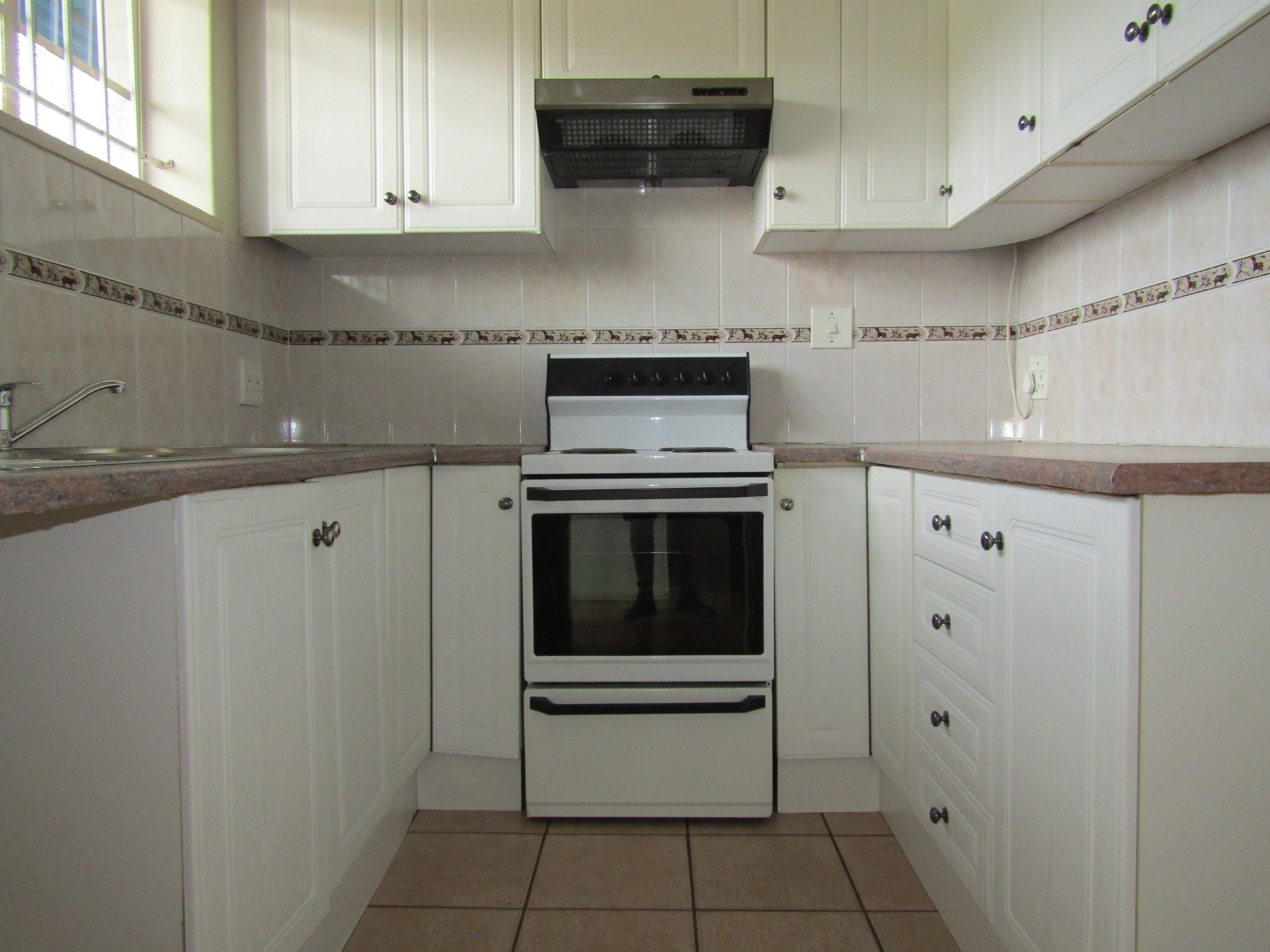 Apartment for rent in Auckland Park, Johannesburg, 177, Richmond Place, 10 Park Street, Auckland Park, Johannesburg, Gauteng