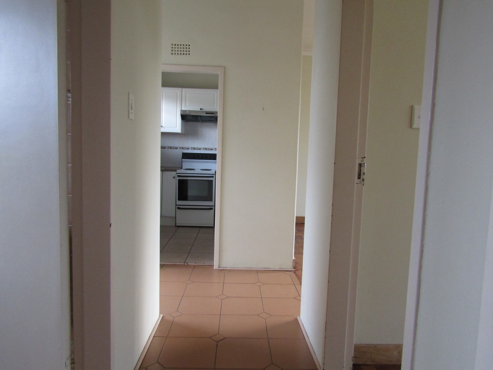 Apartment for rent in Auckland Park, Johannesburg, 177, Richmond Place, 10 Park Street, Auckland Park, Johannesburg, Gauteng