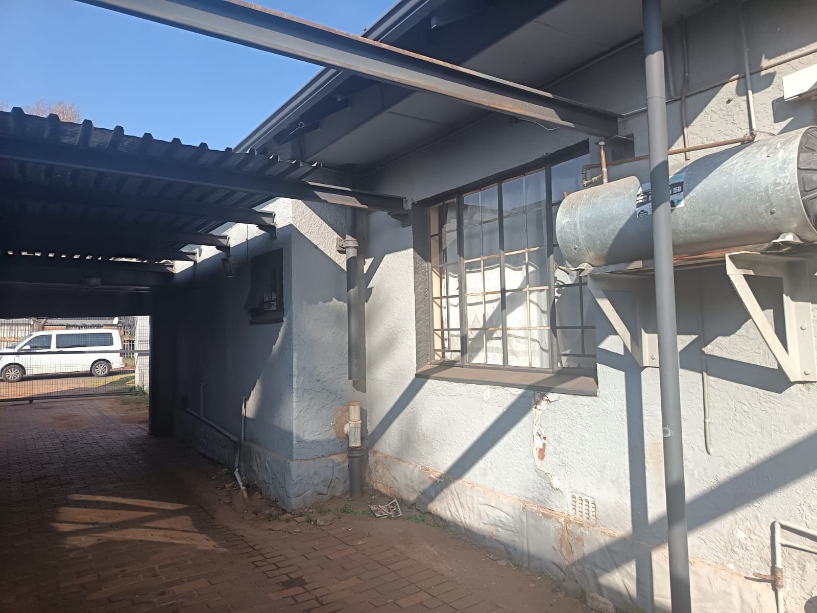 House for sale in Florida, Roodepoort, 201 m²