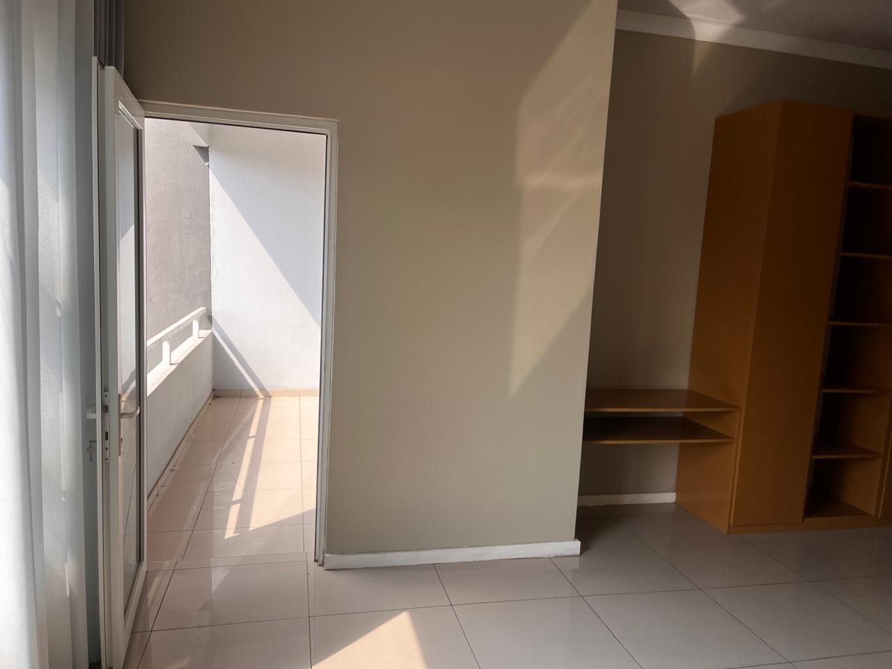 Apartment for rent in Morningside, Sandton, 120 m²