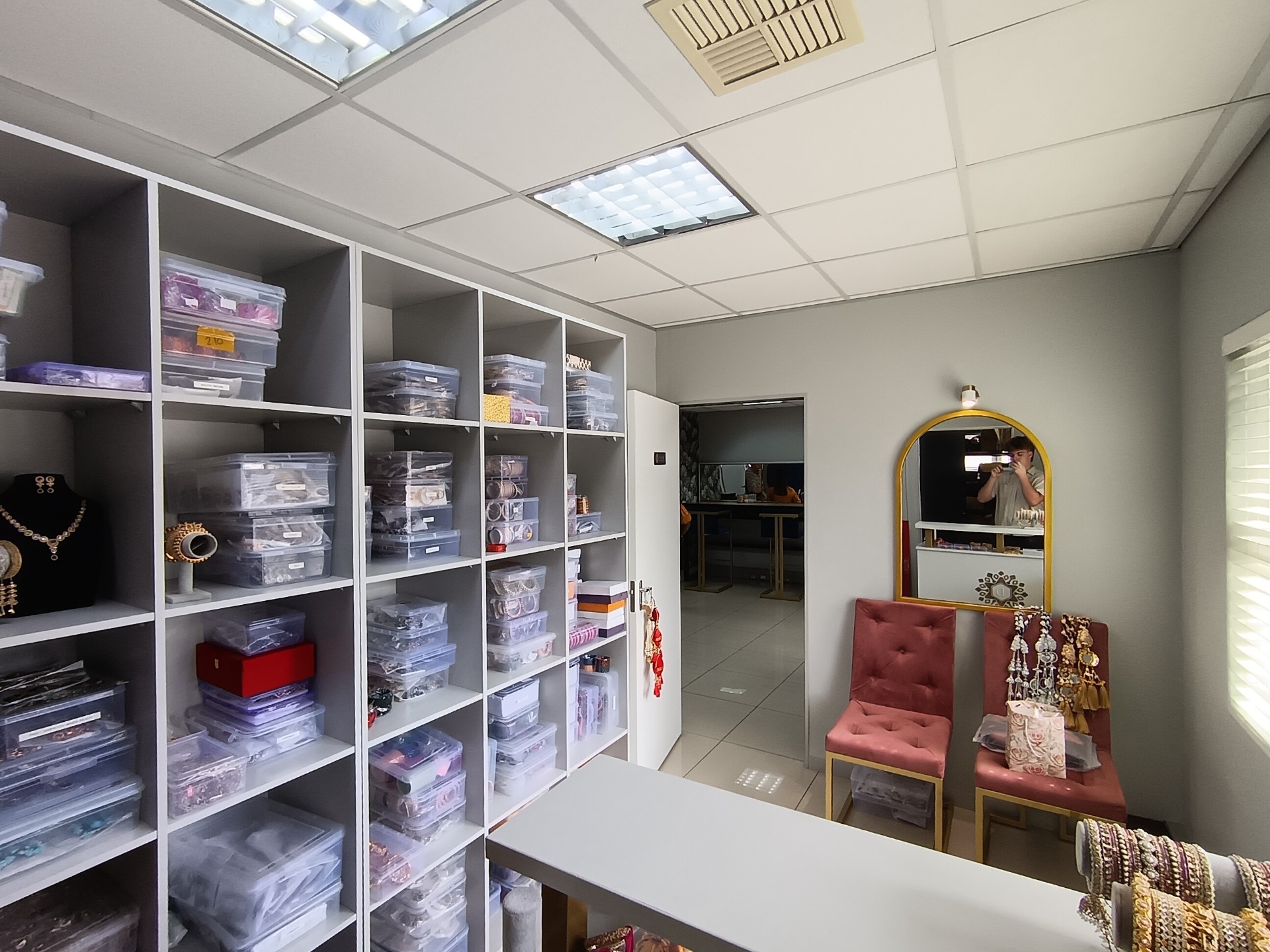 Office for rent in Durban North, KwaZulu Natal, 96 m²