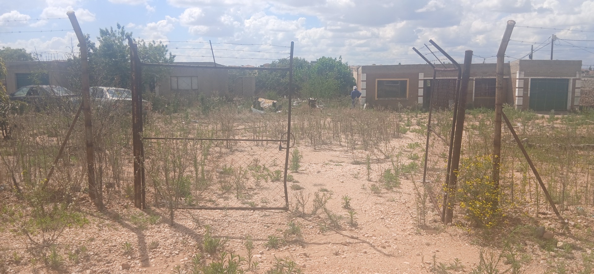 Cottage for sale in Seshego, Polokwane, 2000 m²