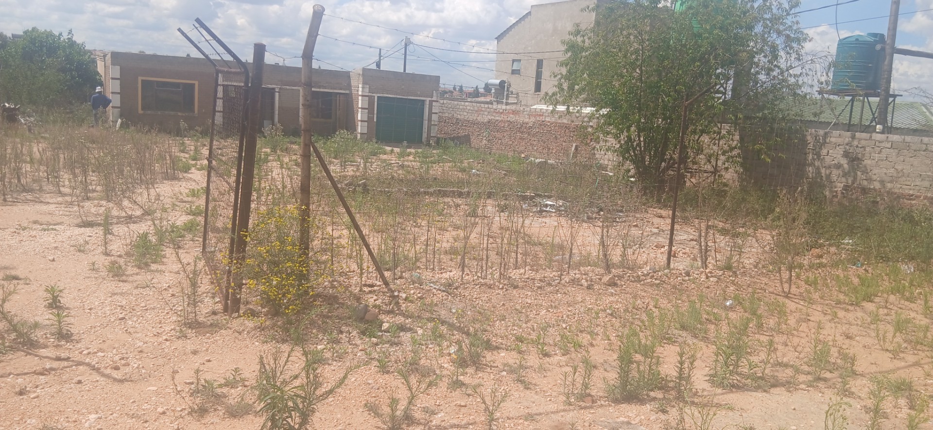 Cottage for sale in Seshego, Polokwane, 2000 m²