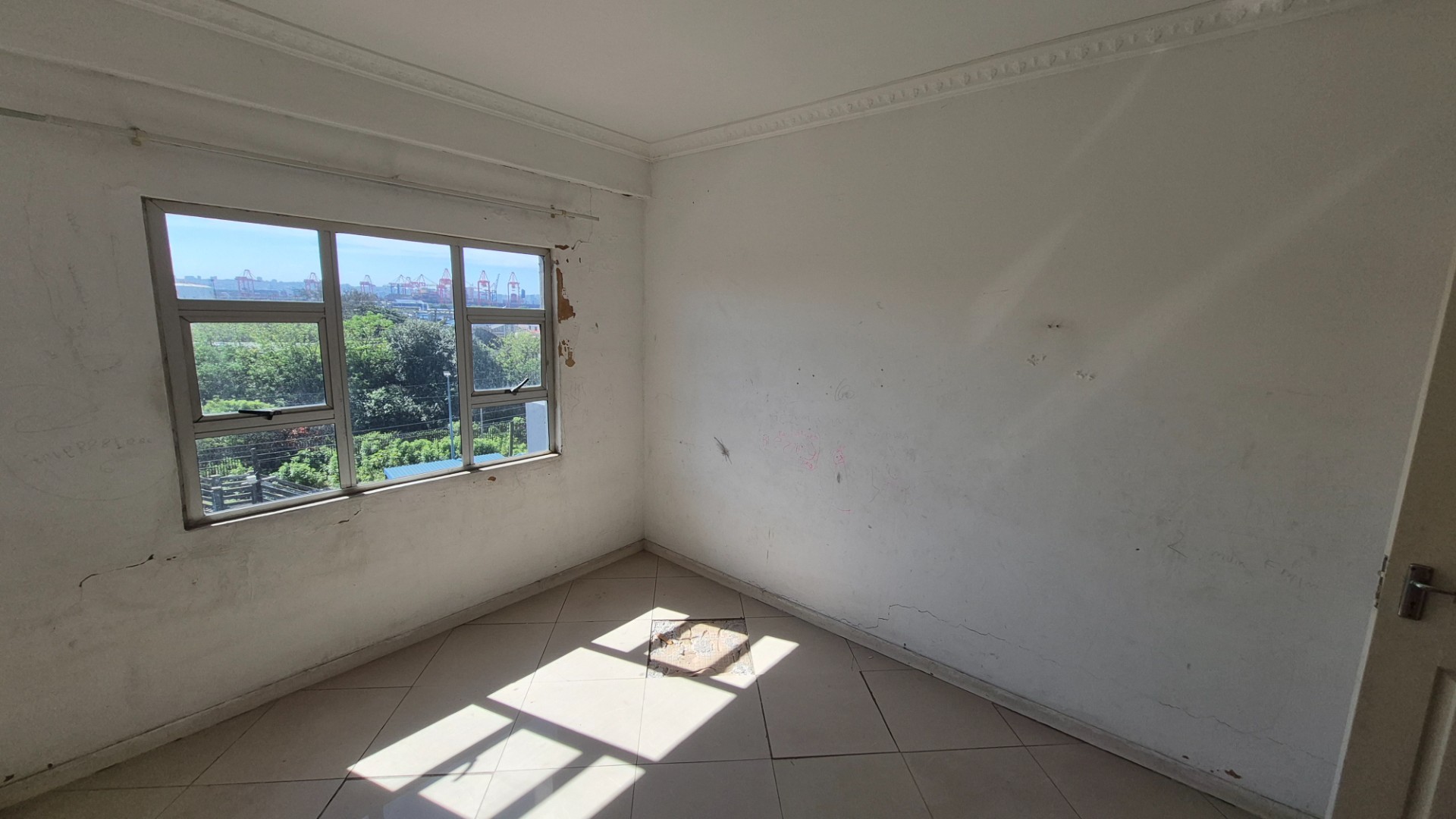 Apartment for sale in Bluff, Durban, KwaZulu Natal, 2, Bayview Gardens, 1400 Bluff road, Bluff, Durban, KwaZulu Natal