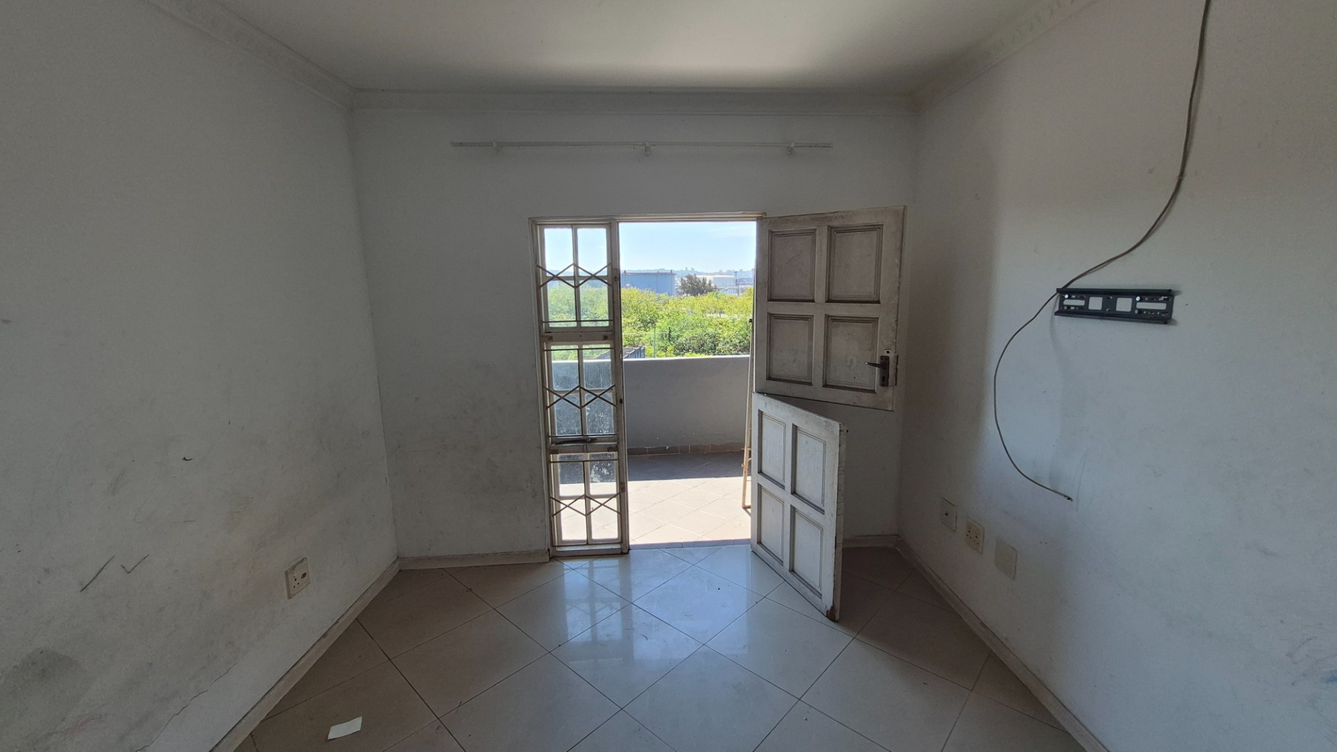 Apartment for sale in Bluff, Durban, KwaZulu Natal, 2, Bayview Gardens, 1400 Bluff road, Bluff, Durban, KwaZulu Natal
