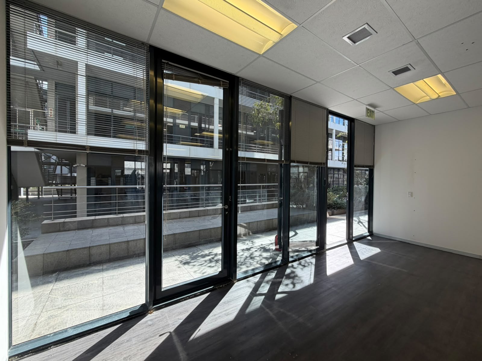 Office for rent in Woodstock, Cape Town, 40 SEARLE STREET, Woodstock, Cape Town, Western Cape, 203 m²
