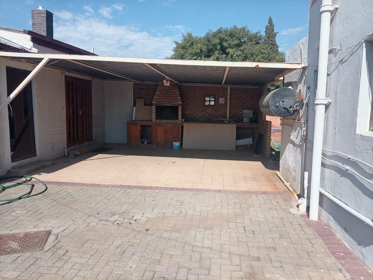 House for sale in New Park, Kimberley, 715 m²