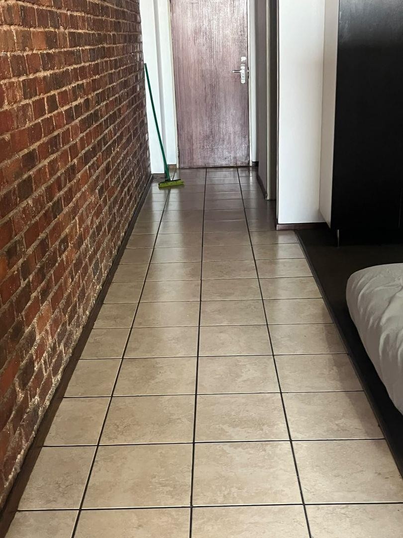 Apartment for sale in Johannesburg, 57 m²
