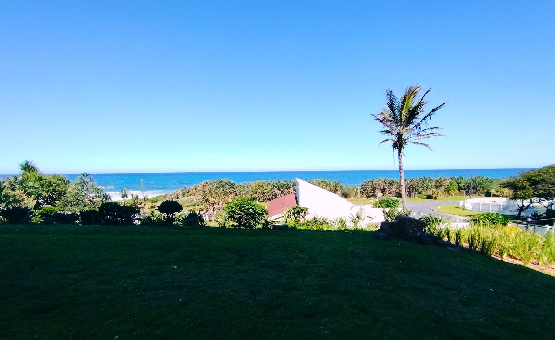 Apartment for sale in Uvongo Beach, Margate, KwaZulu Natal, 120 m²