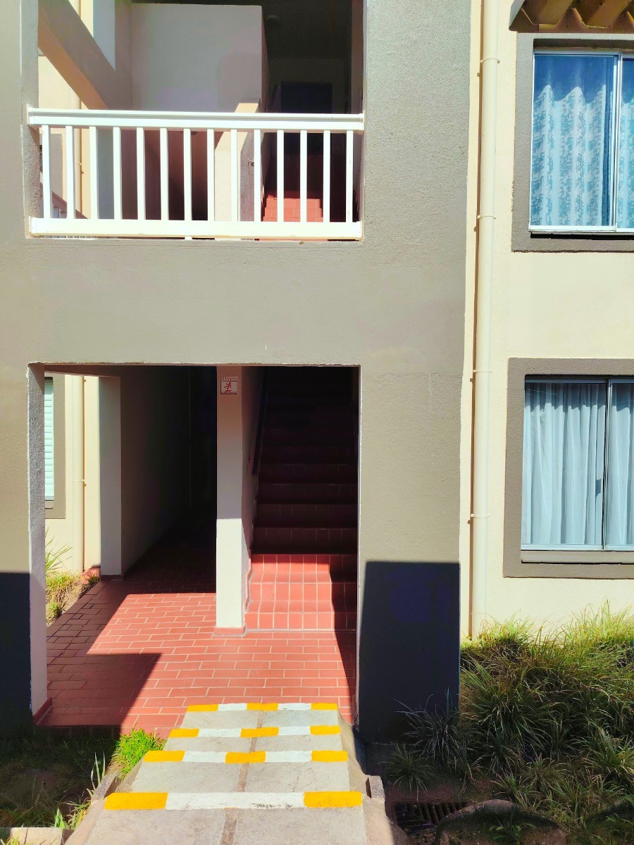 Apartment for sale in Uvongo Beach, Margate, KwaZulu Natal, 120 m²