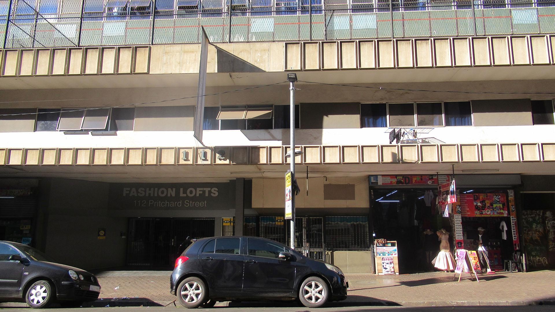 1 bed Sectional Title in Johannesburg cenral