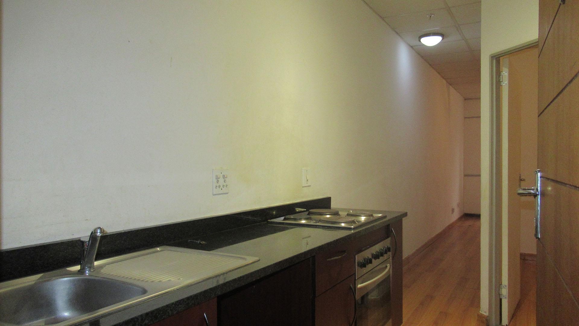 Apartment for sale in Marshalltown, Johannesburg, 39 m²