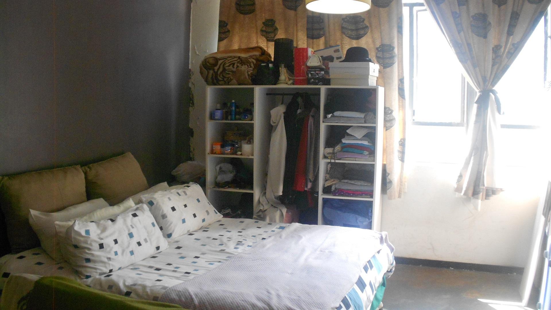 Apartment for sale in City & Suburban, Johannesburg, 35 m²