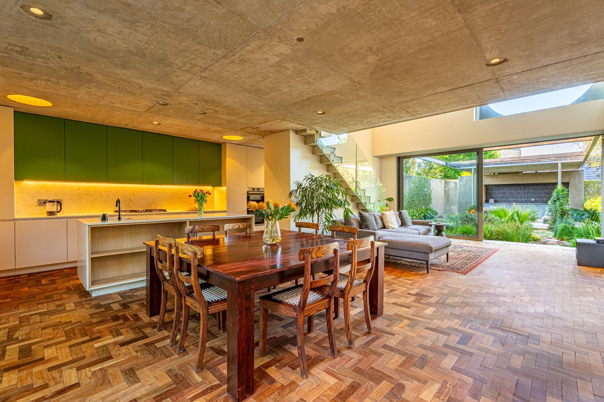 House for rent in Parkhurst, Johannesburg, 495 m²