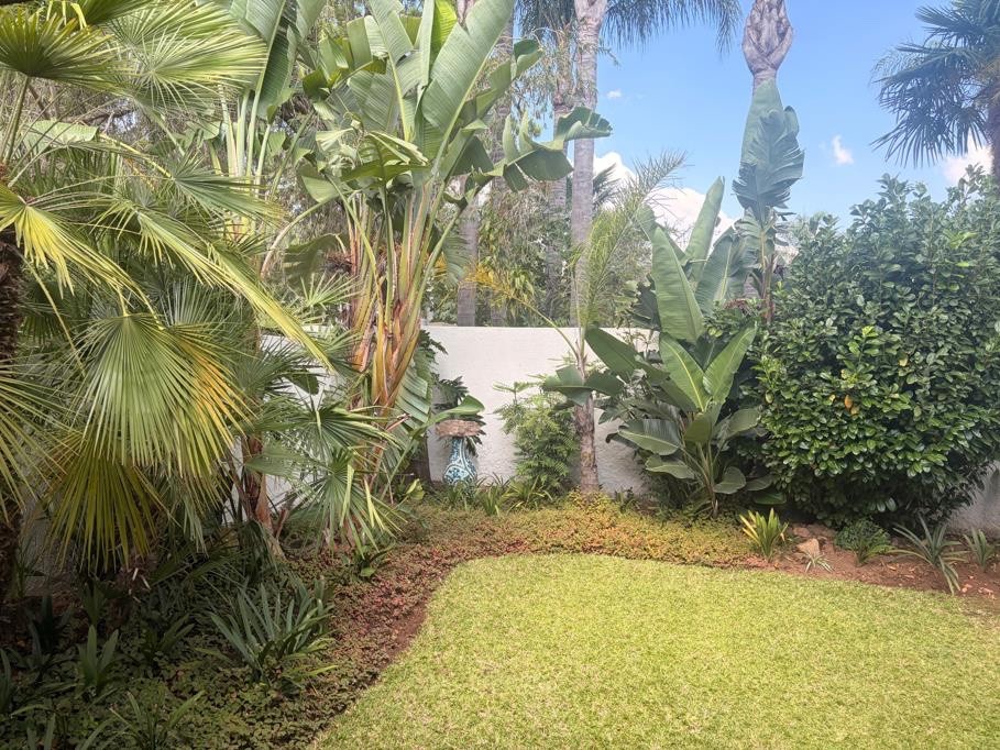 House for rent in Sunninghill, Sandton, 600 m²