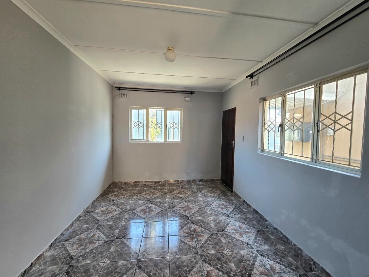 Cottage for rent in Shastri Park, Phoenix, KwaZulu Natal