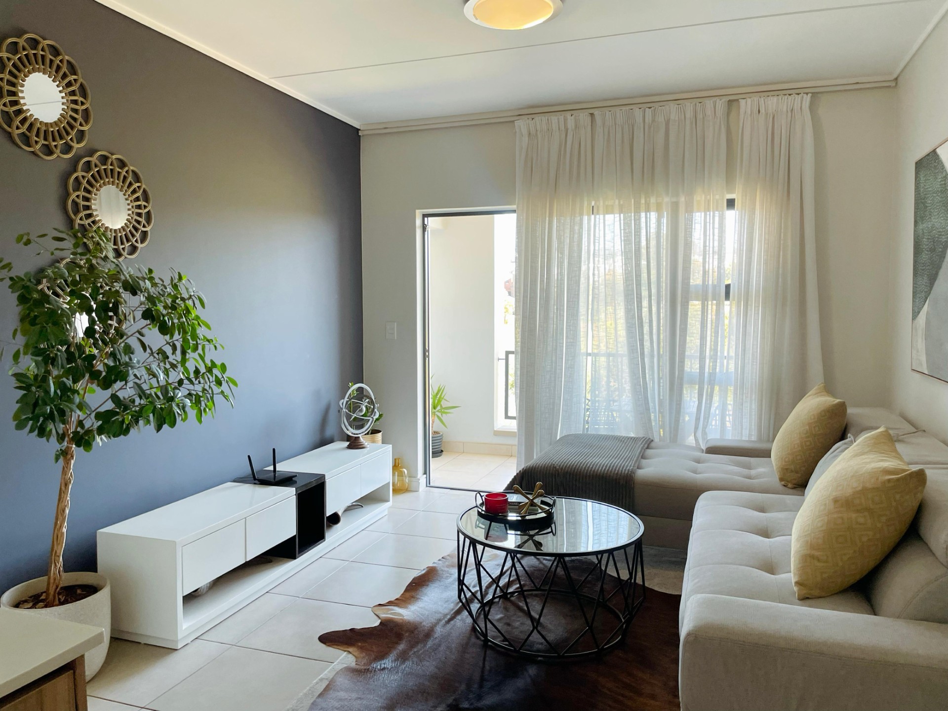 Apartment for rent in Linbro Park, Sandton, 58 m²