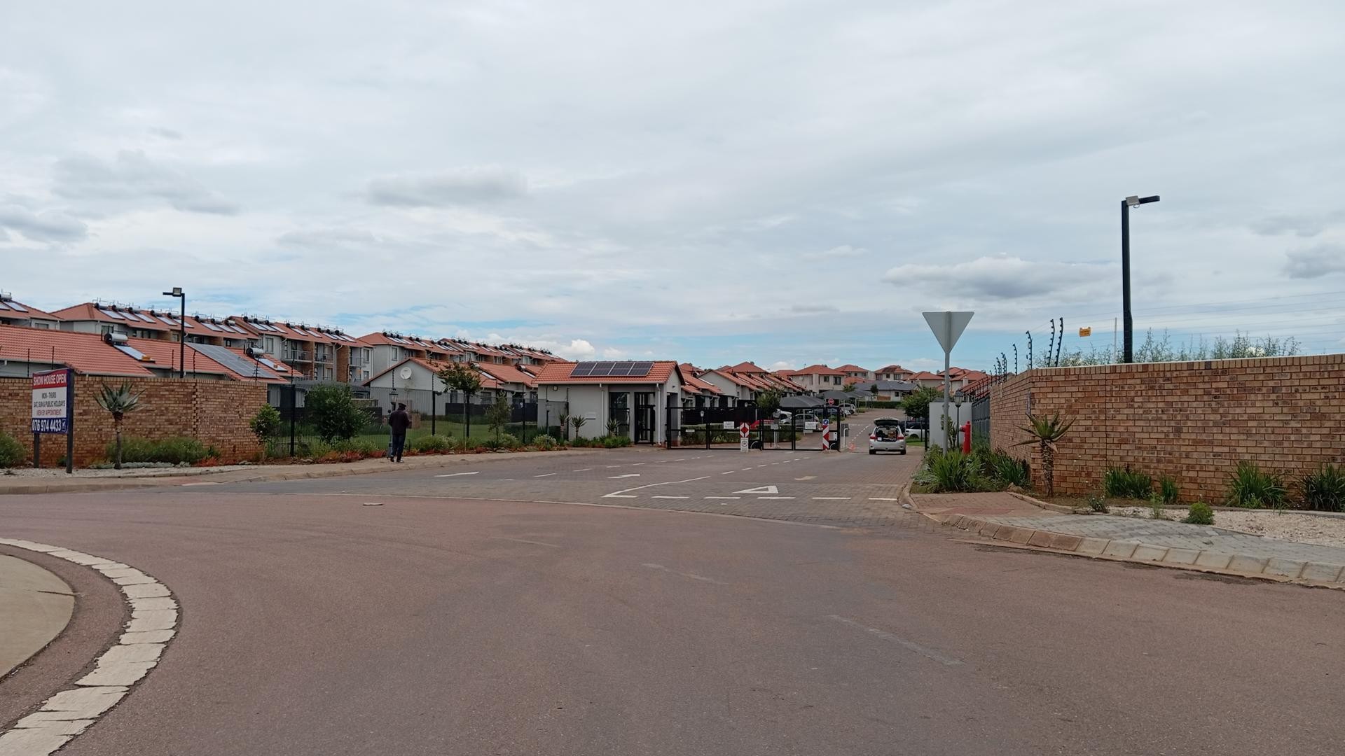 Apartment for sale in Monavoni, Centurion, 88 m²