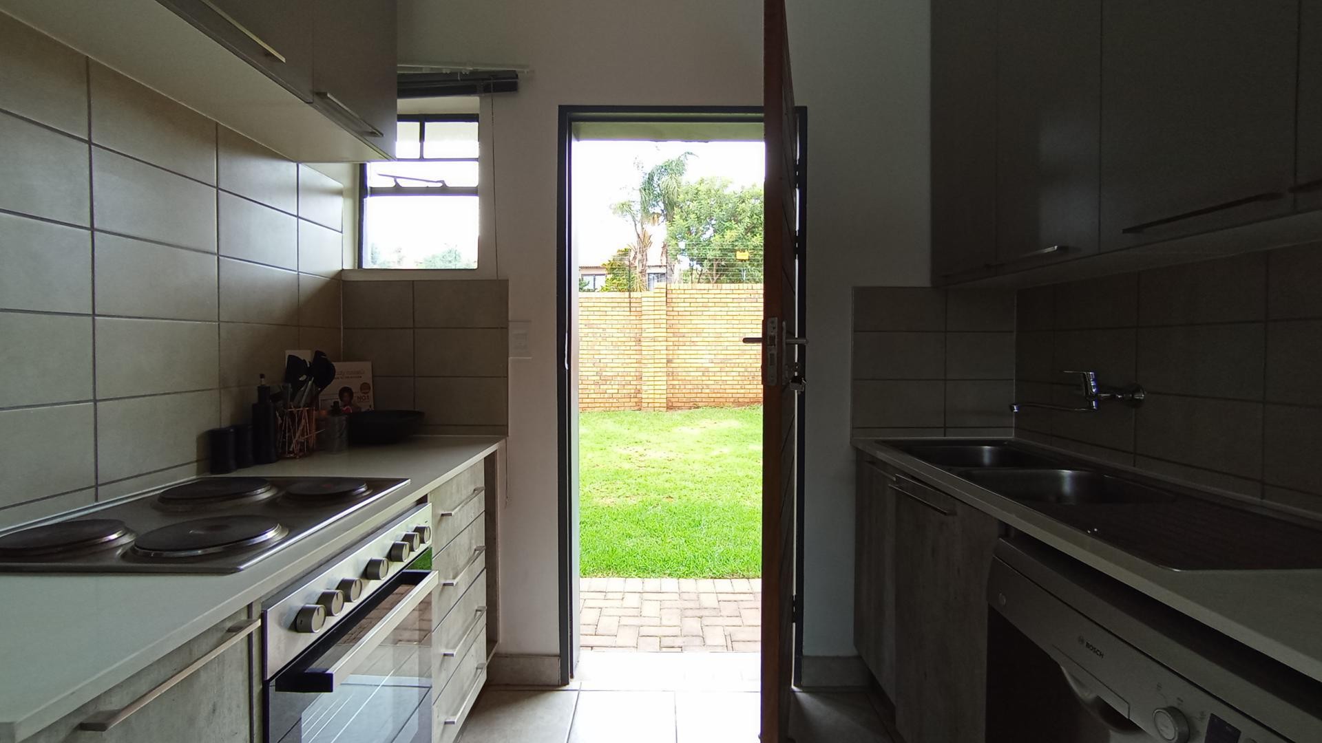 Apartment for sale in Monavoni, Centurion, 88 m²
