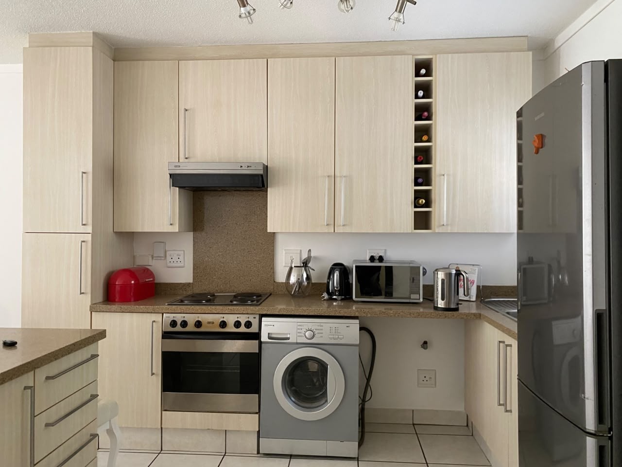 Townhouse for rent in Fourways, Sandton, 110 m²
