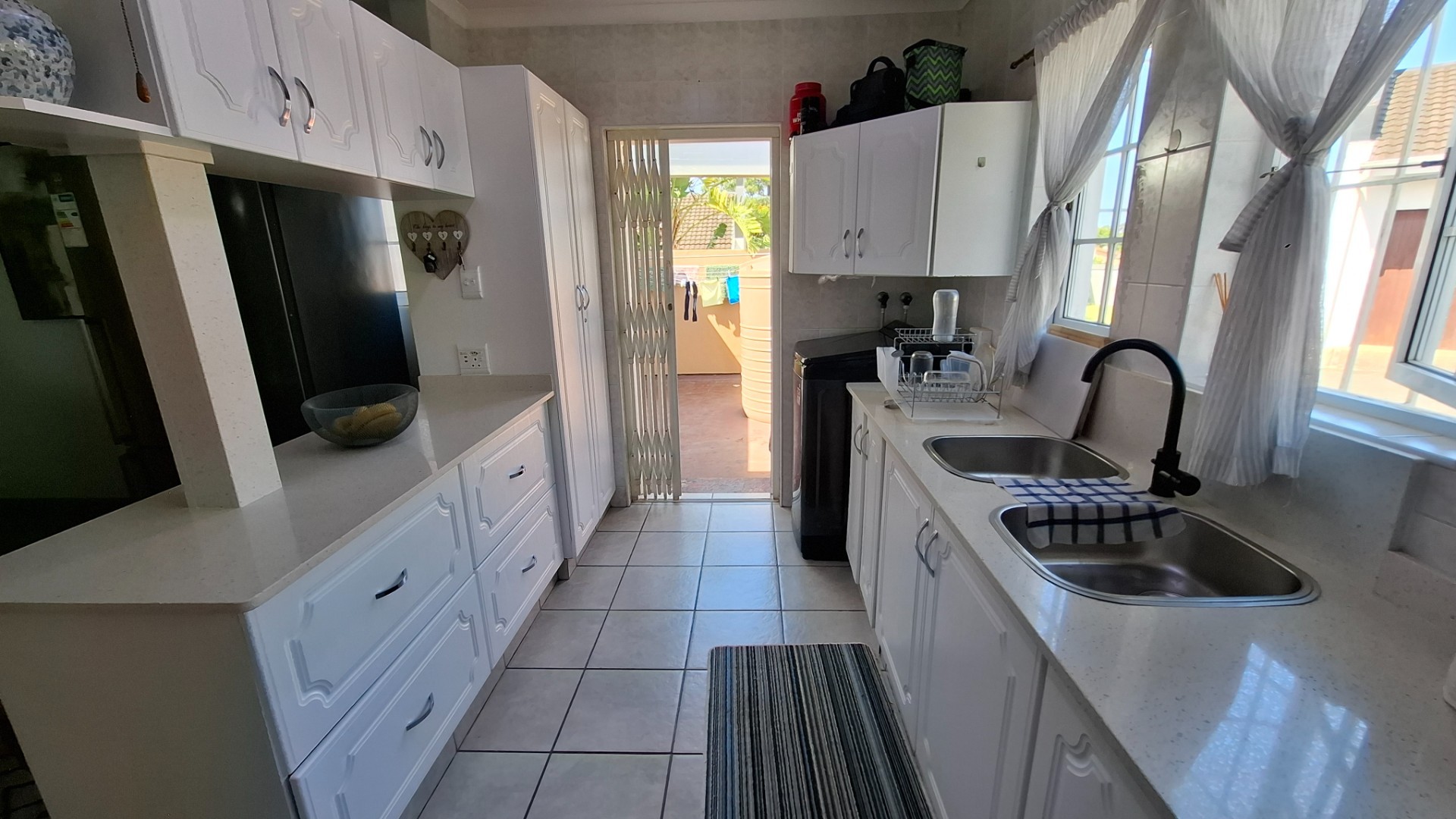 Townhouse for sale in Margate, KwaZulu Natal