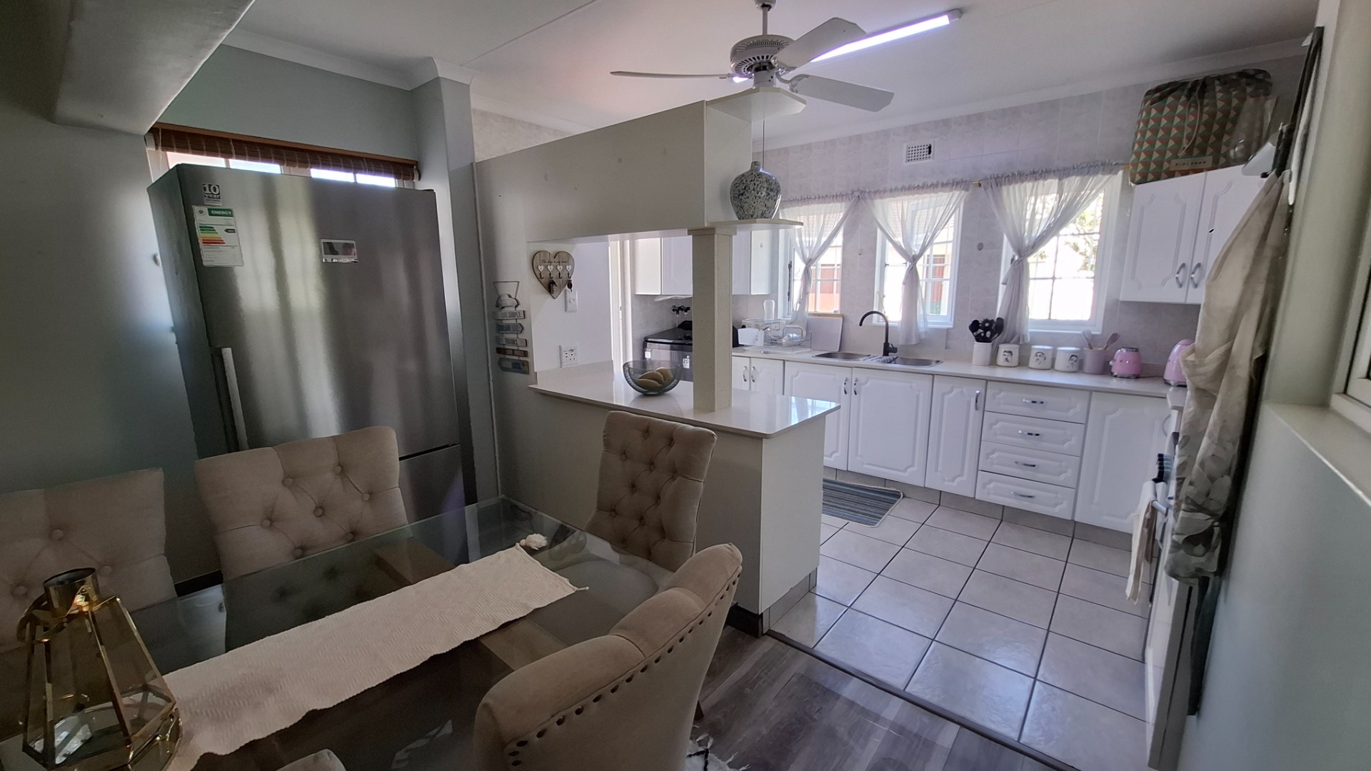 Townhouse for sale in Margate, KwaZulu Natal