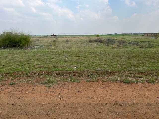 Vacant Land for sale in Henley On Klip, Meyerton, 2000 m²