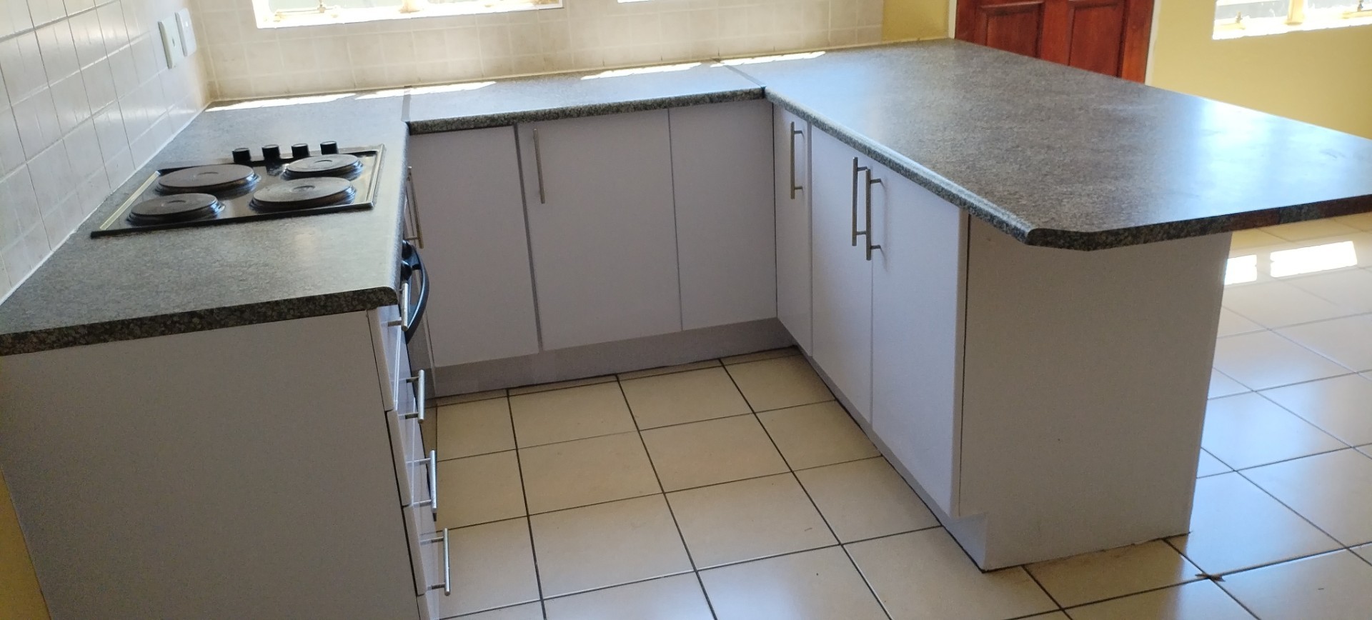 Townhouse for sale in Kosmosdal, Centurion, 69 m²
