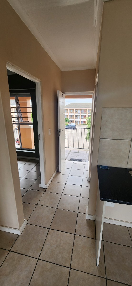 Apartment for rent in Zonnendal, Kraaifontein